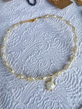 Load image into Gallery viewer, Wire Necklaces