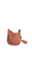 Load image into Gallery viewer, Hippy Dippy Saddle Crossbody Bag Pink
